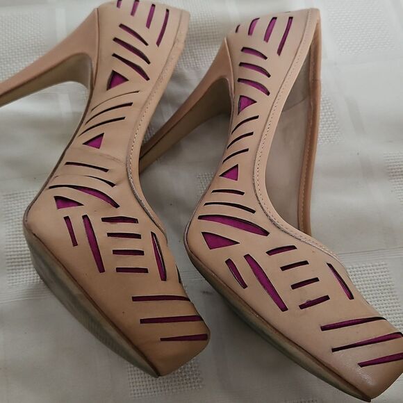 Beige and Purple Heels by BCBGeneration - Picture 13 of 16